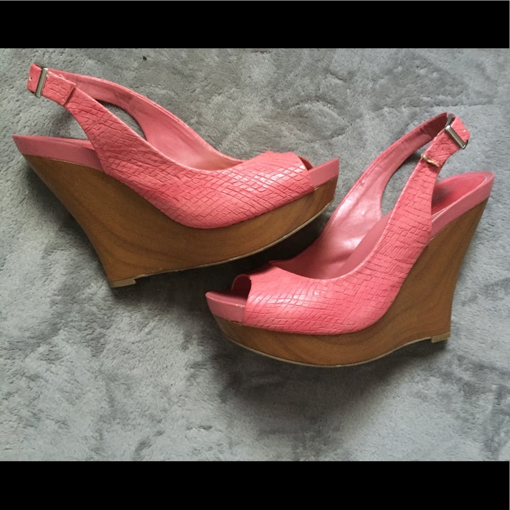 Jessica Simpson Wedge Peep Toe Sandals Size 7 - Picture 1 of 16